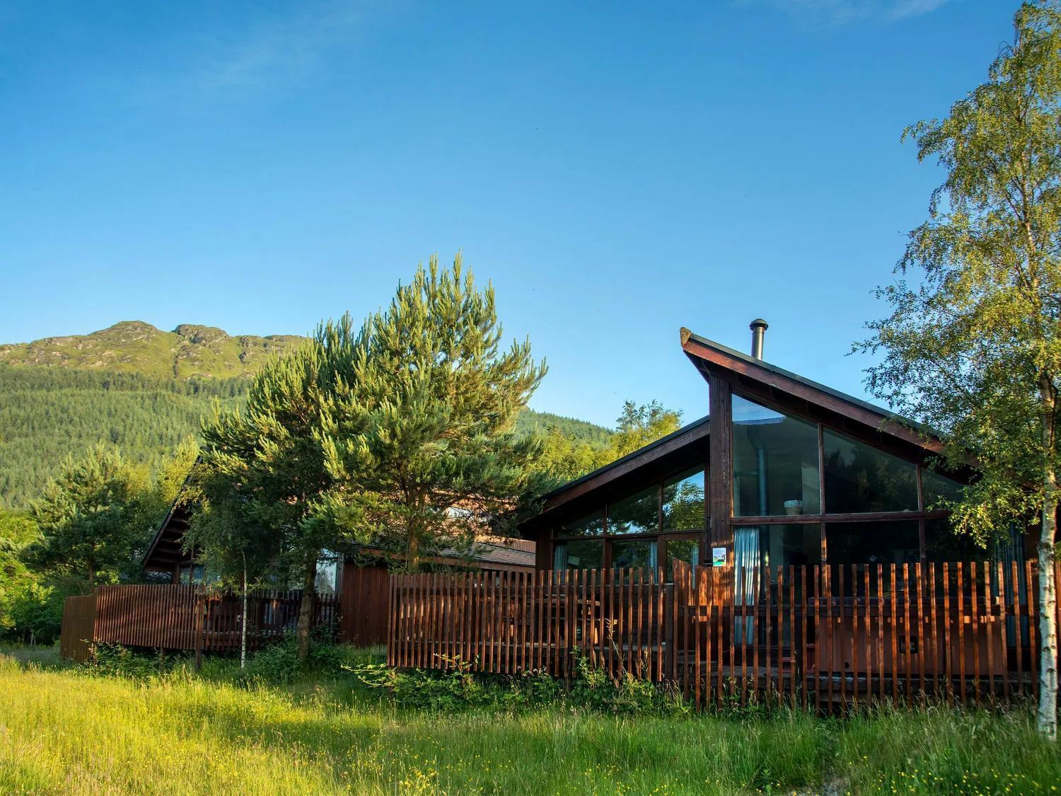 Ardgartan Argyll Cabins - Forest Holidays أروكار المظهر الخارجي الصورة